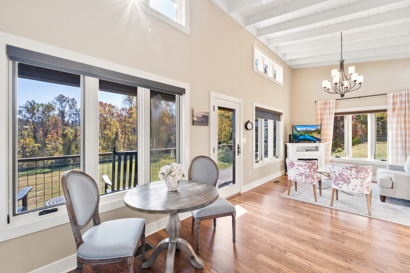 1 Bedroom Cottages Image.