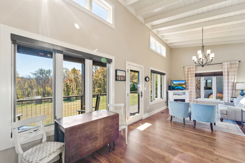 1 Bedroom Cottages Image.